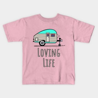 Camping Life Tshirt Vintage Camper LOVING LIFE gift Kids T-Shirt